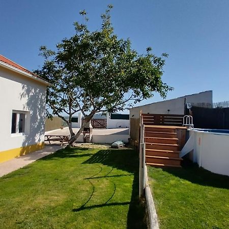 فيلا Casa Da Caroleira Pacos  المظهر الخارجي الصورة